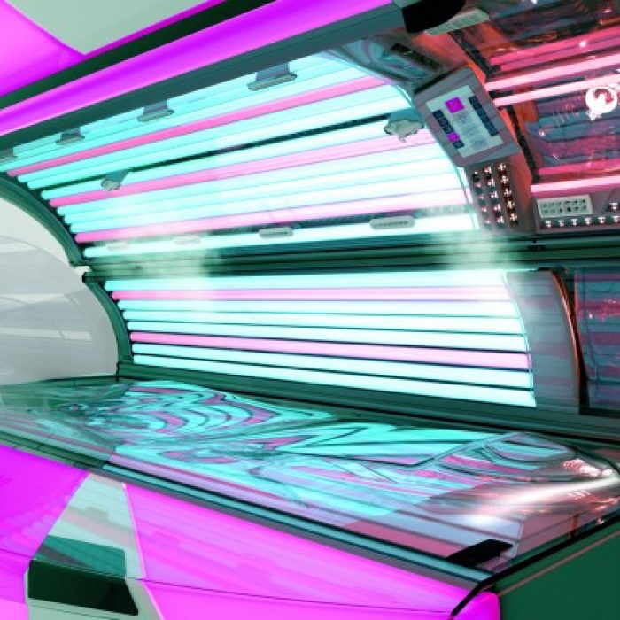 ergoline_prestige_lightvision-tunnelblick_bedienung_magenta_cmyk_140dpi_600x600