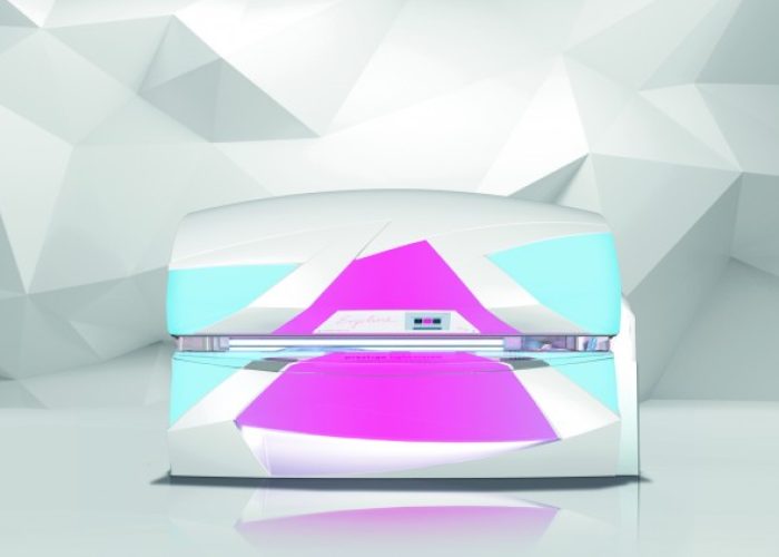 ergoline_prestige_lightvision_totale_frontal_geschlossen_verlauf_white_cmyk_140dpi_600x600 ergoline_prestige_lightvision_totale_frontal_geschlossen_verlauf_white_cmyk_140dpi_600x600